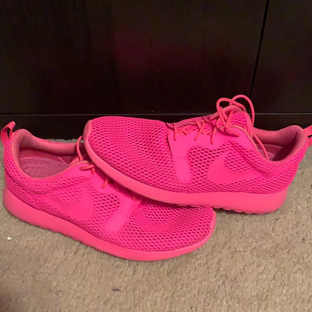Nike shoes